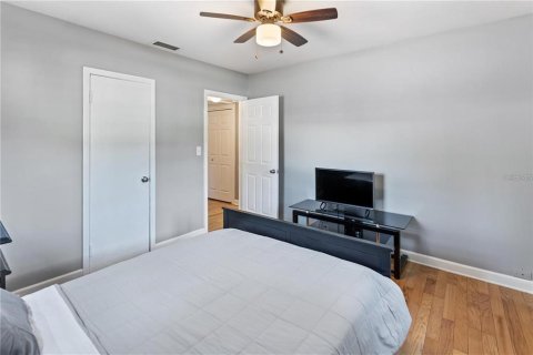 Casa en venta en Tampa, Florida, 2 dormitorios, 124.3 m2 № 1915754 - foto 16