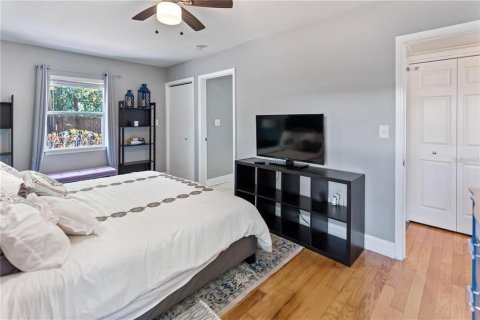 Casa en venta en Tampa, Florida, 2 dormitorios, 124.3 m2 № 1915754 - foto 12