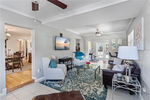 Casa en venta en Tampa, Florida, 2 dormitorios, 124.3 m2 № 1915754 - foto 4