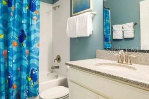Casa en venta en Davenport, Florida, 6 dormitorios, 316.24 m2 № 1718305 - foto 25