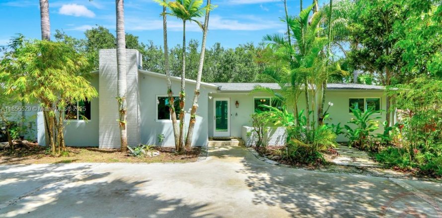 Villa ou maison à Miami, Floride 3 chambres, 168.71 m2 № 1878662