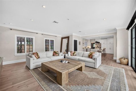 Купить виллу или дом в Орландо, Флорида 9 комнат, 327.48м2, № 2149683 - фото 11