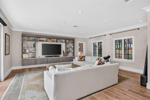 Купить виллу или дом в Орландо, Флорида 9 комнат, 327.48м2, № 2149683 - фото 10