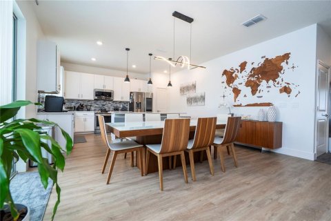 Casa en venta en Clermont, Florida, 5 dormitorios, 266.07 m2 № 1824500 - foto 7