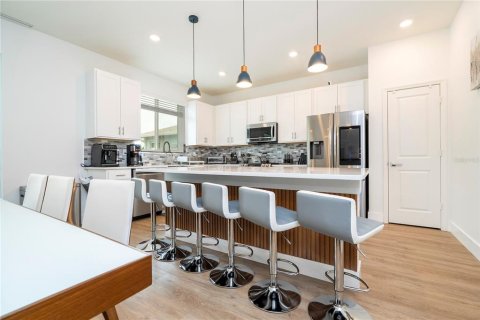 Casa en venta en Clermont, Florida, 5 dormitorios, 266.07 m2 № 1824500 - foto 9