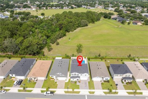 Casa en venta en Clermont, Florida, 5 dormitorios, 266.07 m2 № 1824500 - foto 2