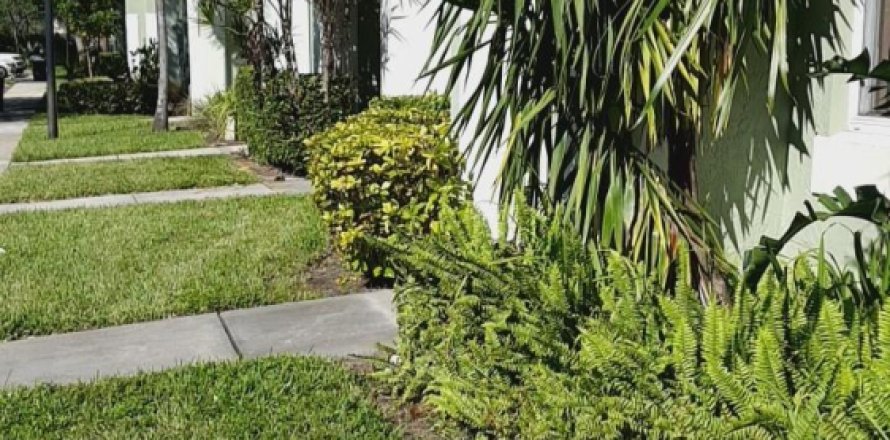 Touwnhouse à Hollywood, Floride 2 chambres, 133.78 m2 № 982001