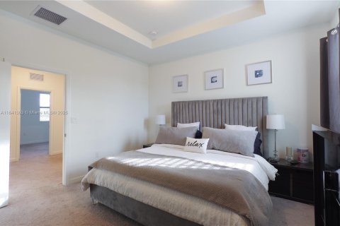 Adosado en venta en Miami Gardens, Florida, 3 dormitorios, 131.83 m2 № 1832246 - foto 20