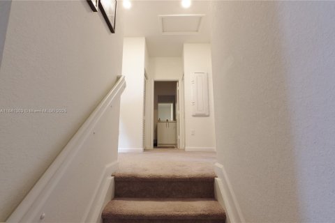 Adosado en venta en Miami Gardens, Florida, 3 dormitorios, 131.83 m2 № 1832246 - foto 14