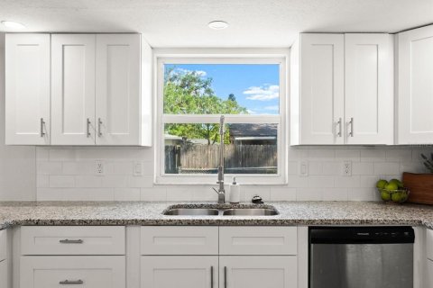 Casa en venta en South Daytona, Florida, 4 dormitorios, 184.04 m2 № 1797419 - foto 13