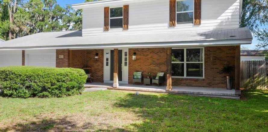 Casa en South Daytona, Florida 4 dormitorios, 184.04 m2 № 1797419