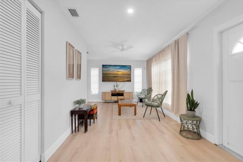 Villa ou maison à vendre à Seminole, Floride: 2 chambres, 144 m2 № 2434489 - photo 16