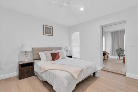 Villa ou maison à vendre à Seminole, Floride: 2 chambres, 144 m2 № 2434489 - photo 21
