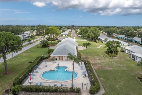 Villa ou maison à vendre à Seminole, Floride: 2 chambres, 144 m2 № 2434489 - photo 11