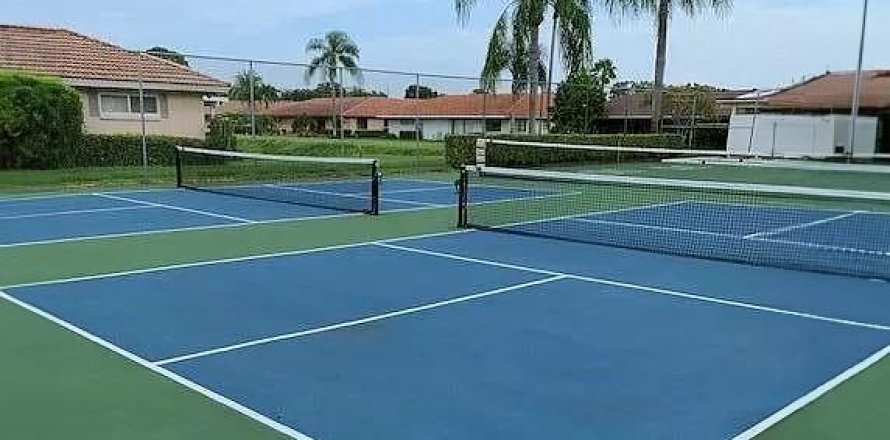 Casa en Boynton Beach, Florida 3 dormitorios, 214.05 m2 № 1182763