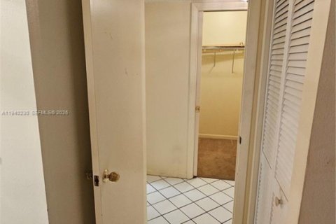 Copropriété à vendre à Tamarac, Floride: 1 chambre, 63.17 m2 № 1998141 - photo 14