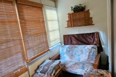 Copropriété à vendre à Tamarac, Floride: 1 chambre, 63.17 m2 № 1998141 - photo 11