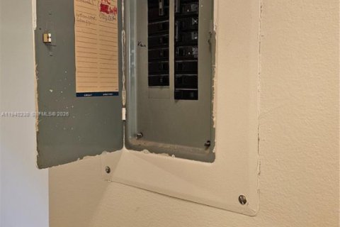 Copropriété à vendre à Tamarac, Floride: 1 chambre, 63.17 m2 № 1998141 - photo 20