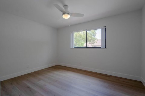 Condo in Boca Raton, Florida, 2 bedrooms № 2187478 - photo 18