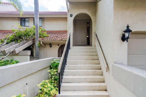 Condo in Boca Raton, Florida, 2 bedrooms № 2187478 - photo 2
