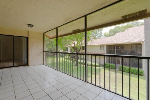 Condo in Boca Raton, Florida, 2 bedrooms № 2187478 - photo 11
