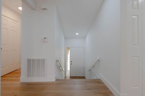 Condo in Boca Raton, Florida, 2 bedrooms № 2187478 - photo 17