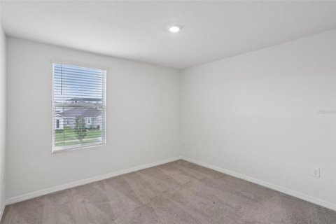 House in Zephyrhills, Florida 5 bedrooms, 227.33 sq.m. № 2145474 - photo 27