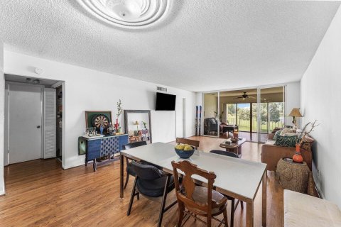 Condo in Atlantis, Florida, 2 bedrooms  № 2177084 - photo 12