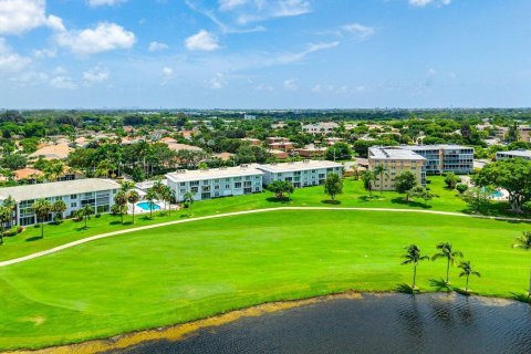 Condo in Atlantis, Florida, 2 bedrooms  № 2177084 - photo 28