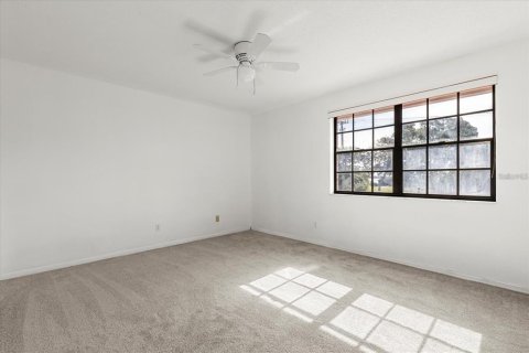 Condo in Daytona Beach, Florida, 2 bedrooms № 2238886 - photo 19
