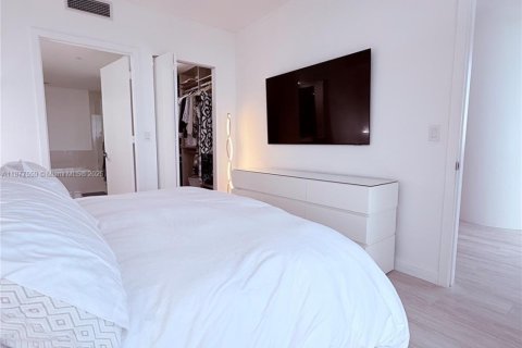 Снять в аренду кондоминиум в Майами, Флорида 3 спальни, 114.64м2, № 2018199 - фото 23