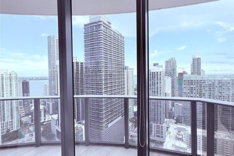 Снять в аренду кондоминиум в Майами, Флорида 3 спальни, 114.64м2, № 2018199 - фото 24