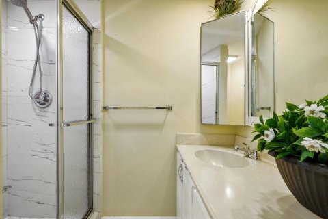 Townhouse in West Palm Beach, Florida 2 bedrooms, 114.83 sq.m. № 2394846 - photo 21