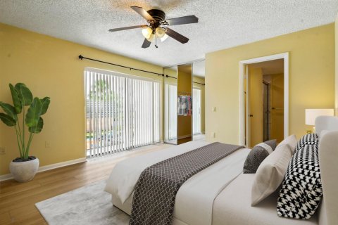 Townhouse in West Palm Beach, Florida 2 bedrooms, 114.83 sq.m. № 2394846 - photo 19