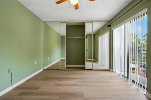 Townhouse in West Palm Beach, Florida 2 bedrooms, 114.83 sq.m. № 2394846 - photo 23