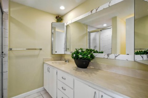 Townhouse in West Palm Beach, Florida 2 bedrooms, 114.83 sq.m. № 2394846 - photo 20