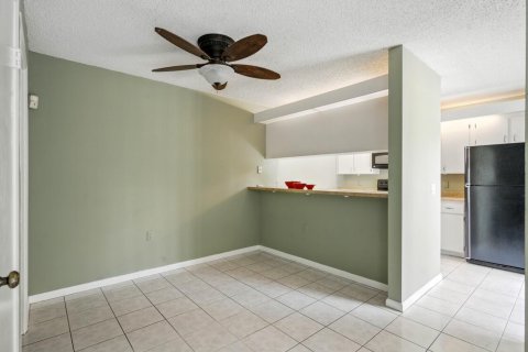 Townhouse in West Palm Beach, Florida 2 bedrooms, 114.83 sq.m. № 2394846 - photo 7