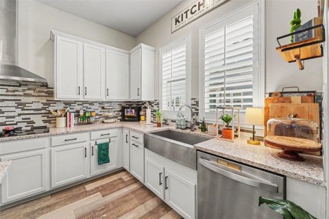 Adosado en venta en Tampa, Florida, 3 dormitorios, 190.26 m2 № 2220189 - foto 13