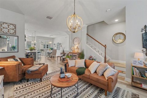 Adosado en venta en Tampa, Florida, 3 dormitorios, 190.26 m2 № 2220189 - foto 9