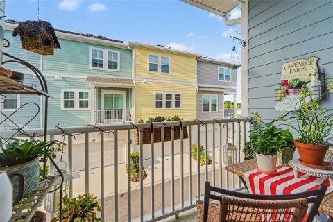 Adosado en venta en Tampa, Florida, 3 dormitorios, 190.26 m2 № 2220189 - foto 26