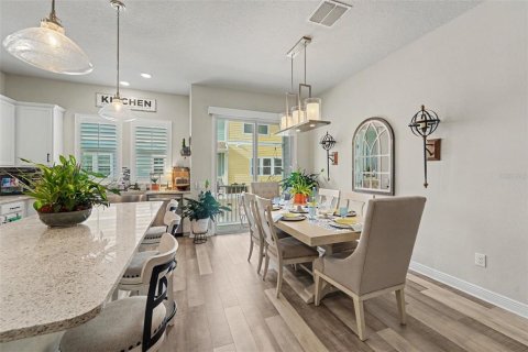 Adosado en venta en Tampa, Florida, 3 dormitorios, 190.26 m2 № 2220189 - foto 11