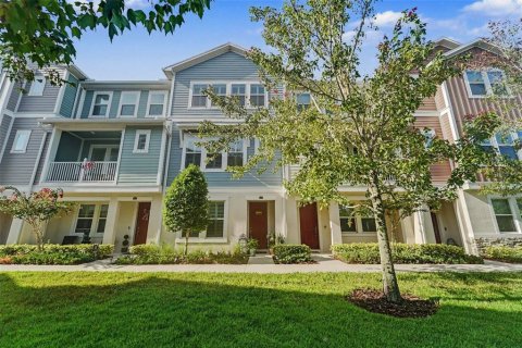 Townhouse in Tampa, Florida 3 bedrooms, 190.26 sq.m. № 2220189