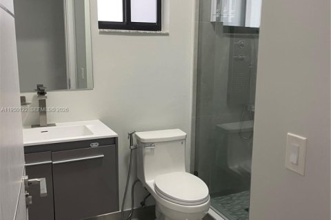 Снять в аренду коммерческую недвижимость в Майами, Флорида 1 спальня, № 2005752 - фото 8