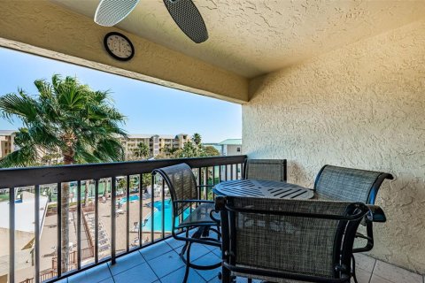 Condominio en venta en Madeira Beach, Florida, 2 dormitorios, 117.99 m2 № 2132609 - foto 25