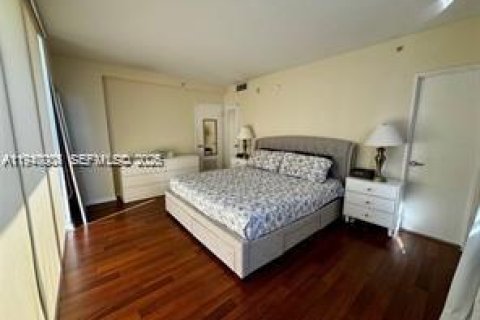 Снять в аренду кондоминиум в Холливуд, Флорида 2 спальни, 108.7м2, № 1997308 - фото 10