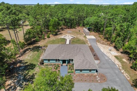 House in Dunnellon, Florida 3 bedrooms, 200.39 sq.m. № 1735594 - photo 6