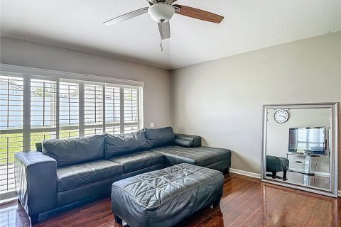 House in Wesley Chapel, Florida 4 bedrooms, 181.72 sq.m. № 1836981 - photo 28