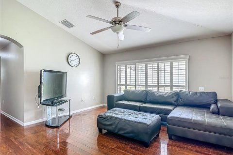 House in Wesley Chapel, Florida 4 bedrooms, 181.72 sq.m. № 1836981 - photo 26
