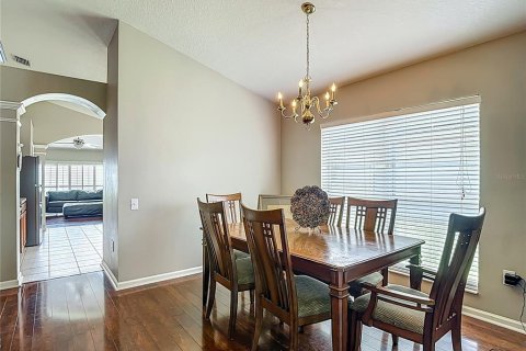 House in Wesley Chapel, Florida 4 bedrooms, 181.72 sq.m. № 1836981 - photo 16