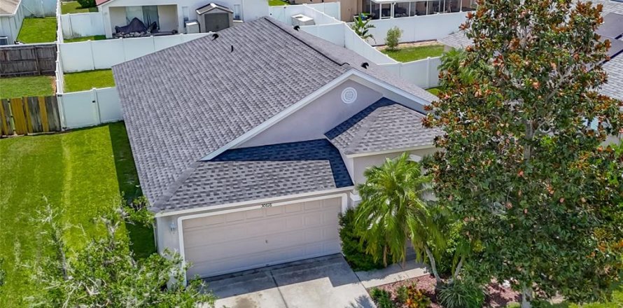 House in Wesley Chapel, Florida 4 bedrooms, 181.72 sq.m. № 1836981